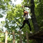 Ragazza-Parco-avventura2